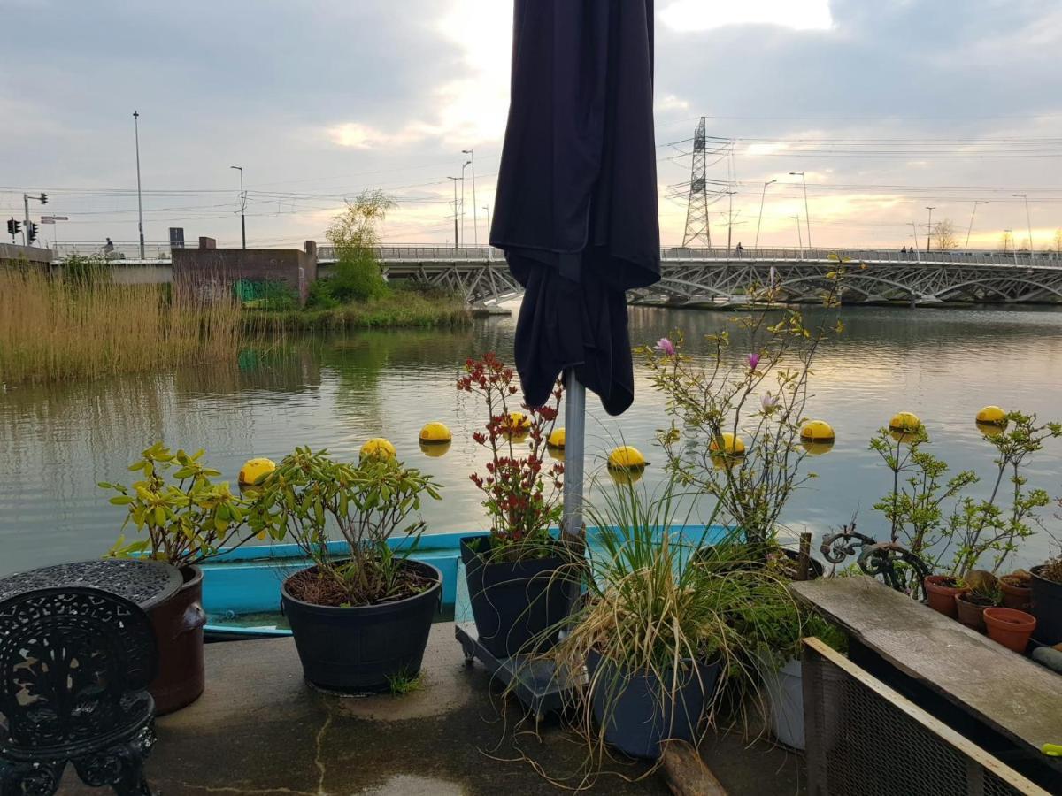 Hotel Euphrate Houseboat Amsterdam Esterno foto