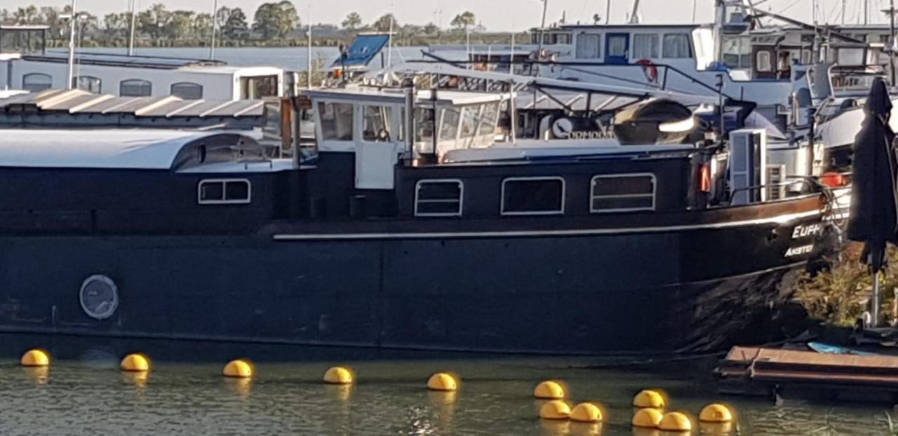 Hotel Euphrate Houseboat Amsterdam Esterno foto