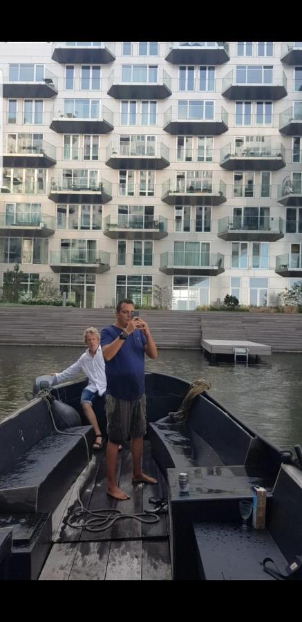 Hotel Euphrate Houseboat Amsterdam Esterno foto