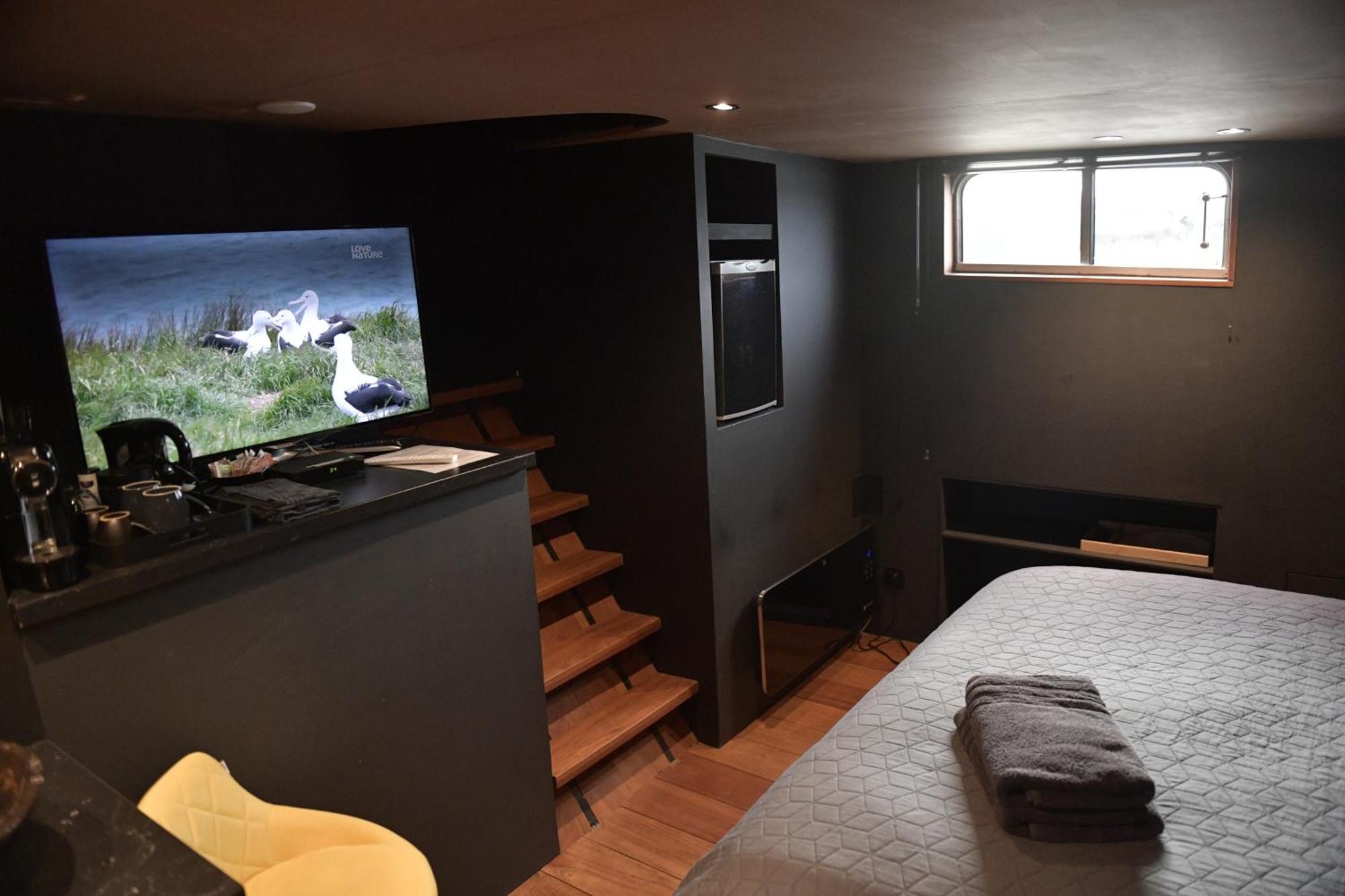 Hotel Euphrate Houseboat Amsterdam Esterno foto